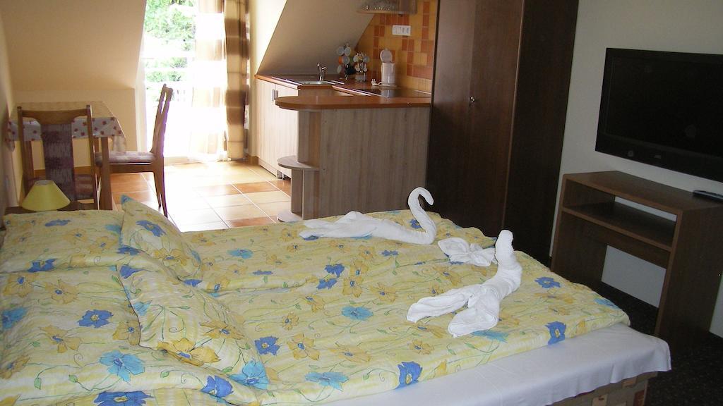 Palma Apartmanhaz Harkány Room photo